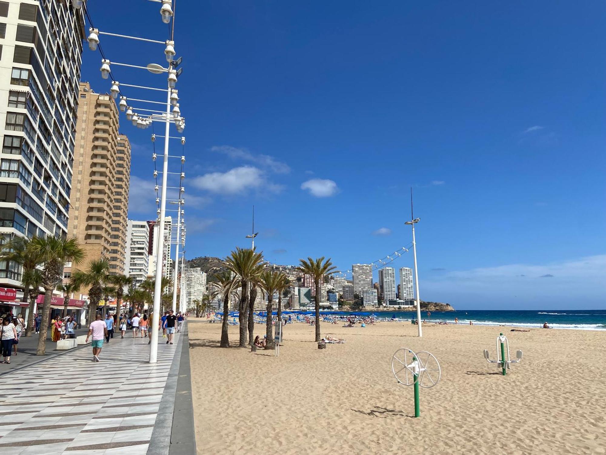 Levante Carlos V 1B Benidorm Eksteriør bilde